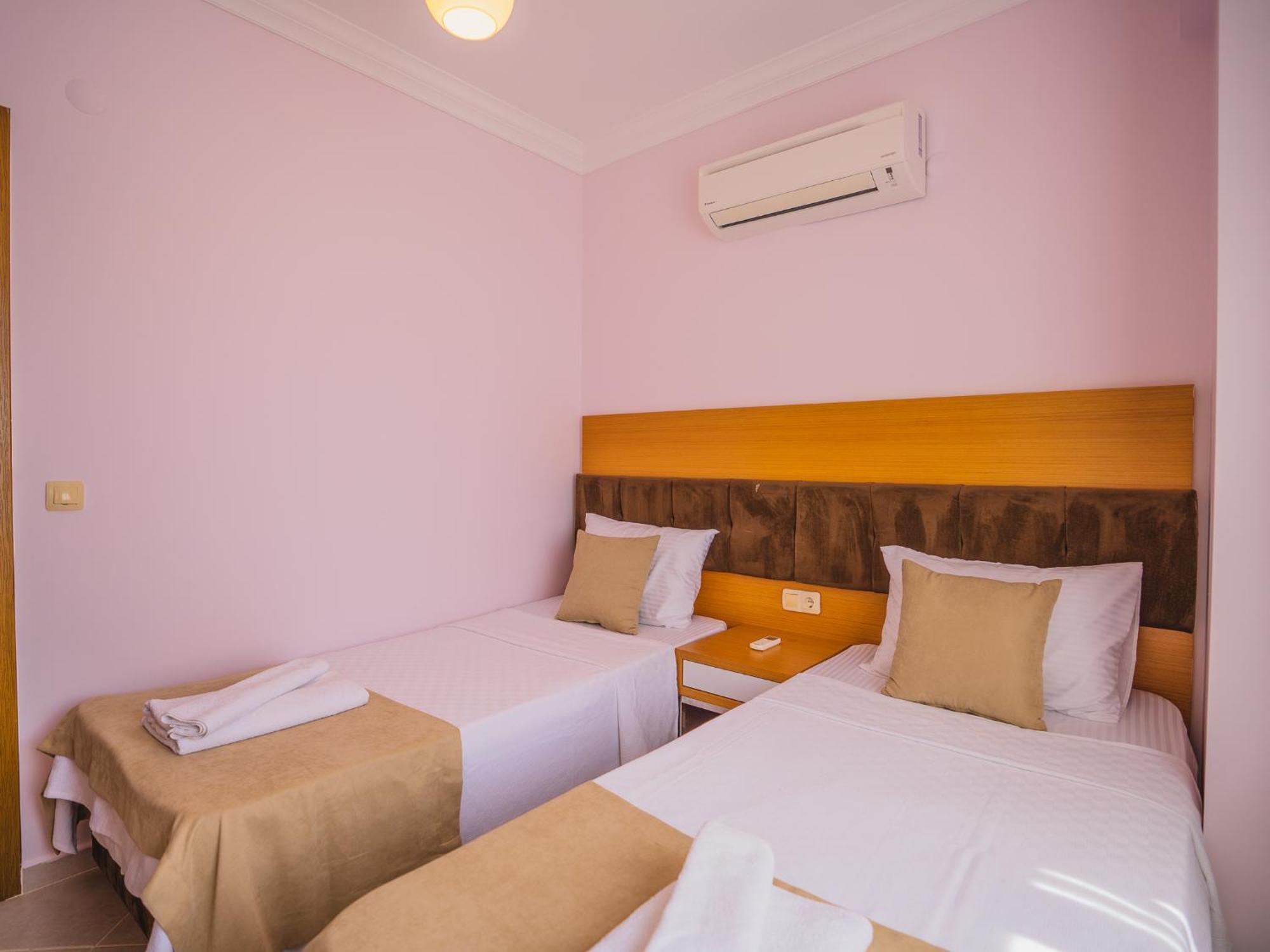 Ovacikta 3+1 Oezel Havuzlu Royal 15 * Fethiye